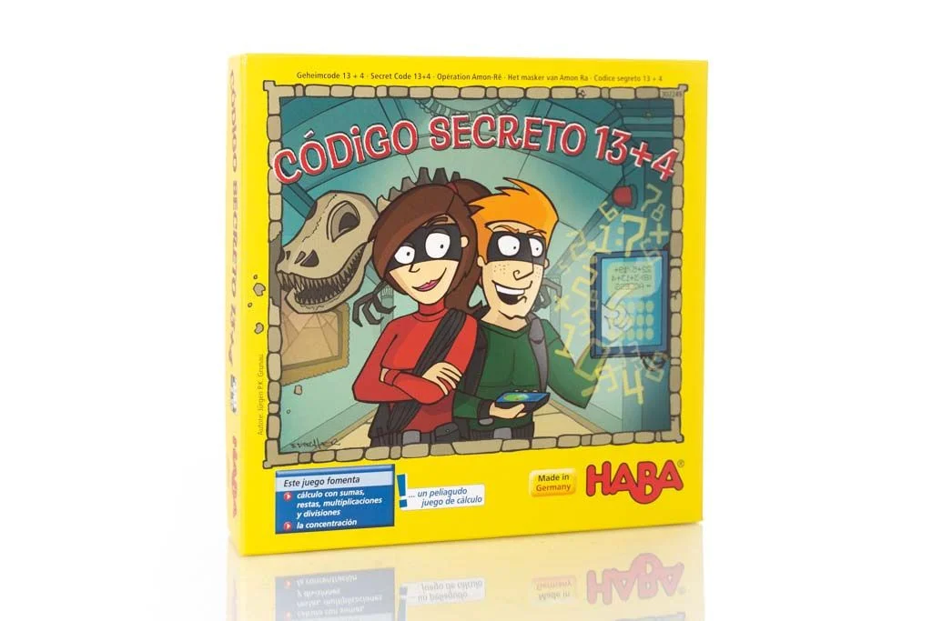 Caja del juego Secret Code 13+4